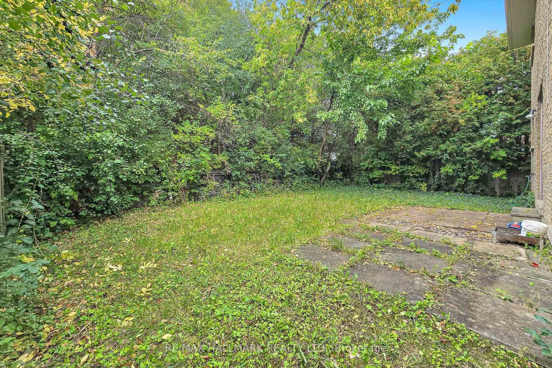 Photo 34 of 22 Pining Road, Markham, Aileen-Willowbrook — HOMEH