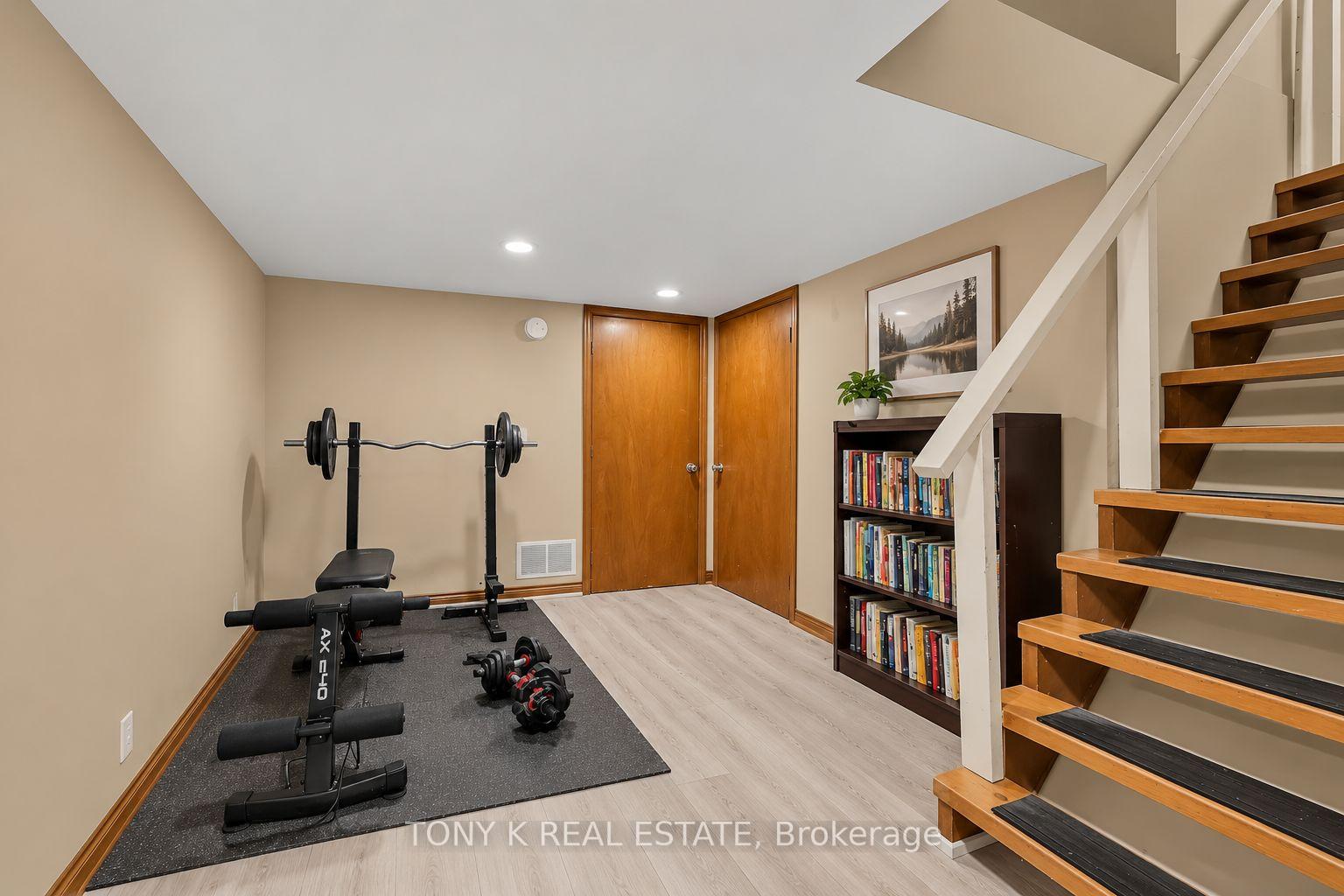 Photo 14 of 102 Haileybury Drive, Scarborough, Bendale — HOMEH