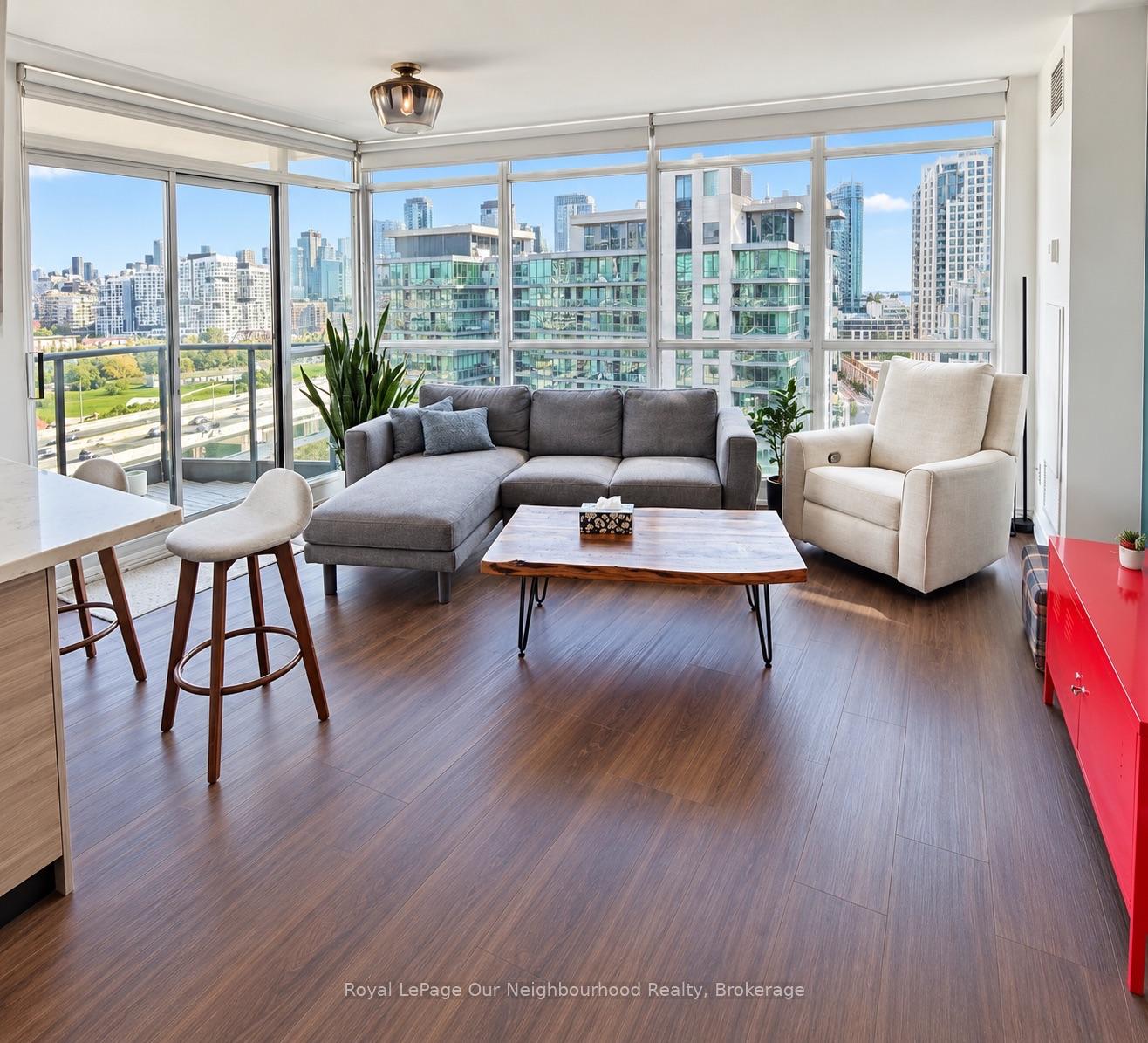 Photo 1 of Unit 1503, 219 Fort York Boulevard, Toronto, Niagara — HOMEH