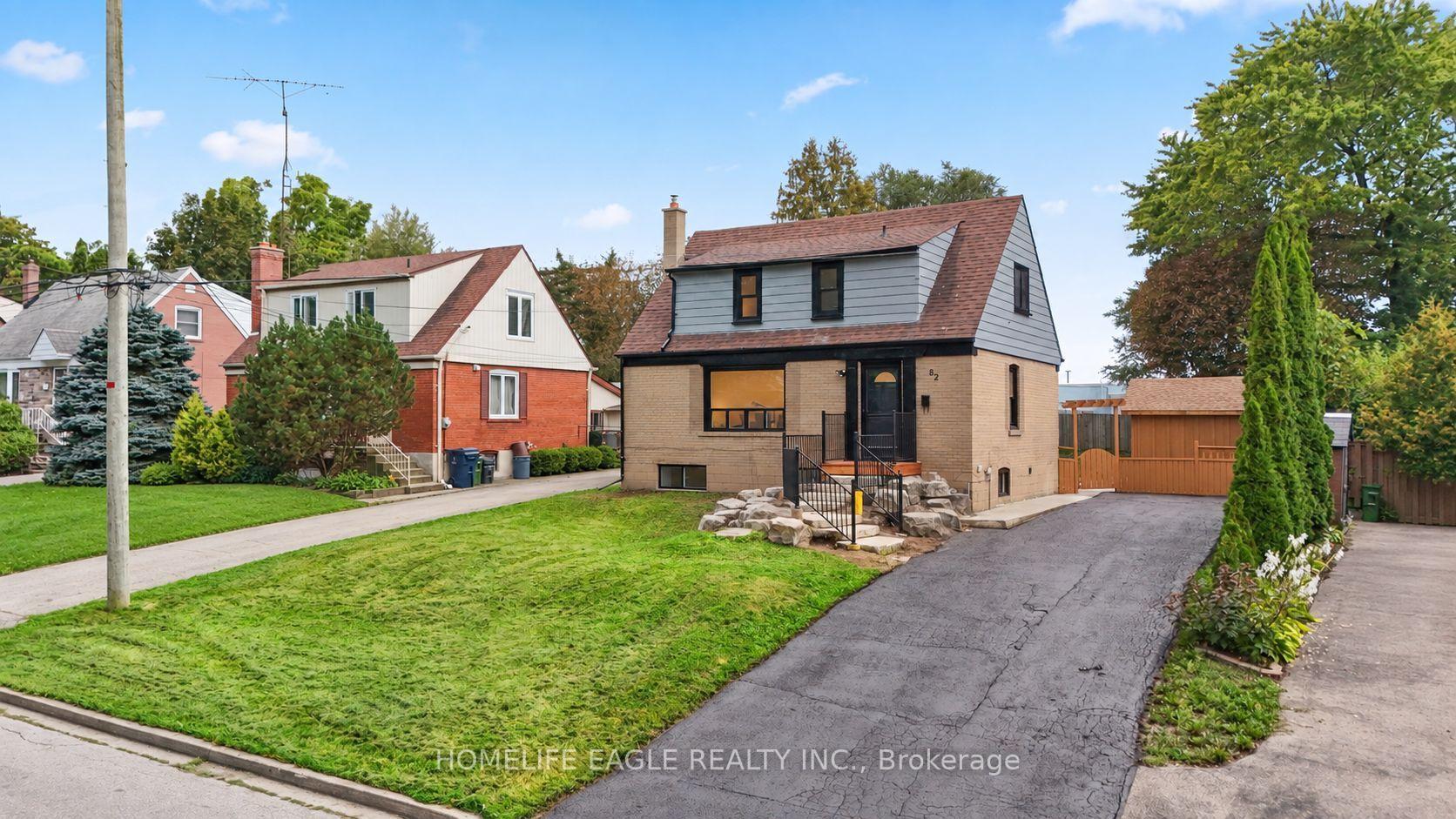 Photo of 82 Scarborough Heights Boulevard