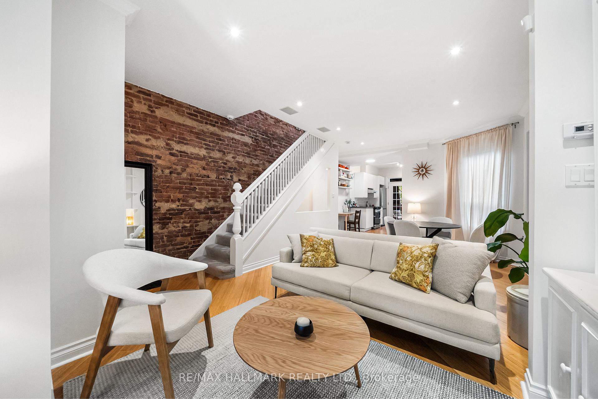 Photo 6 of 628 Ossington Avenue, Toronto, Palmerston-Little Italy — HOMEH