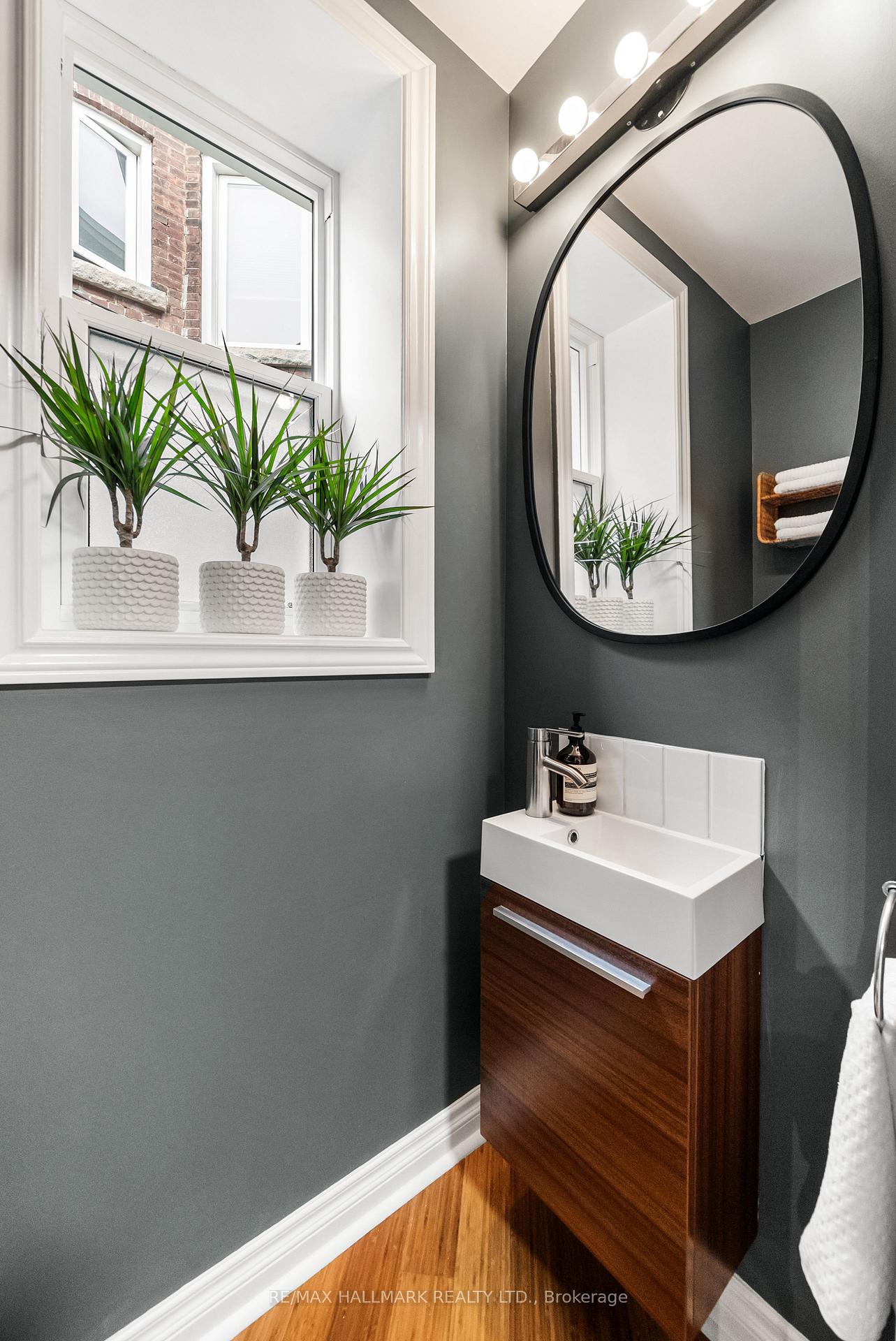 Photo 16 of 628 Ossington Avenue, Toronto, Palmerston-Little Italy — HOMEH