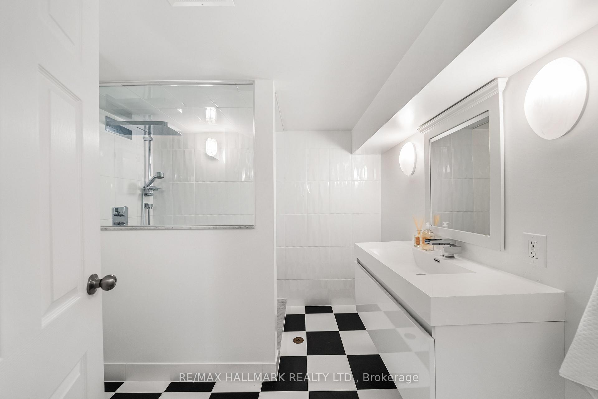 Photo 31 of 628 Ossington Avenue, Toronto, Palmerston-Little Italy — HOMEH