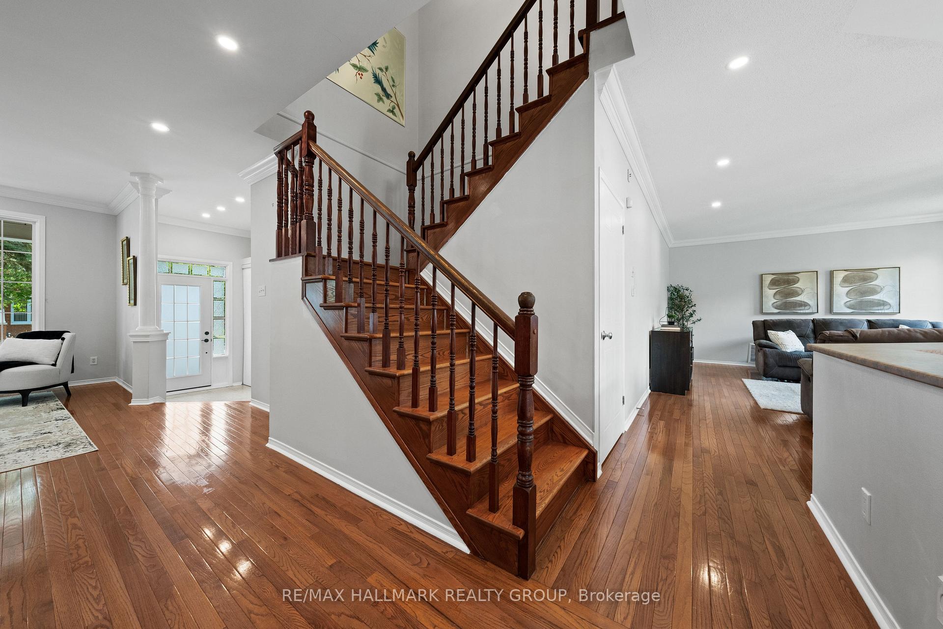 Photo 23 of 2104 Sandy Oaks Drive, Ottawa, Chapel Hill South - Orleans Village — HOMEH