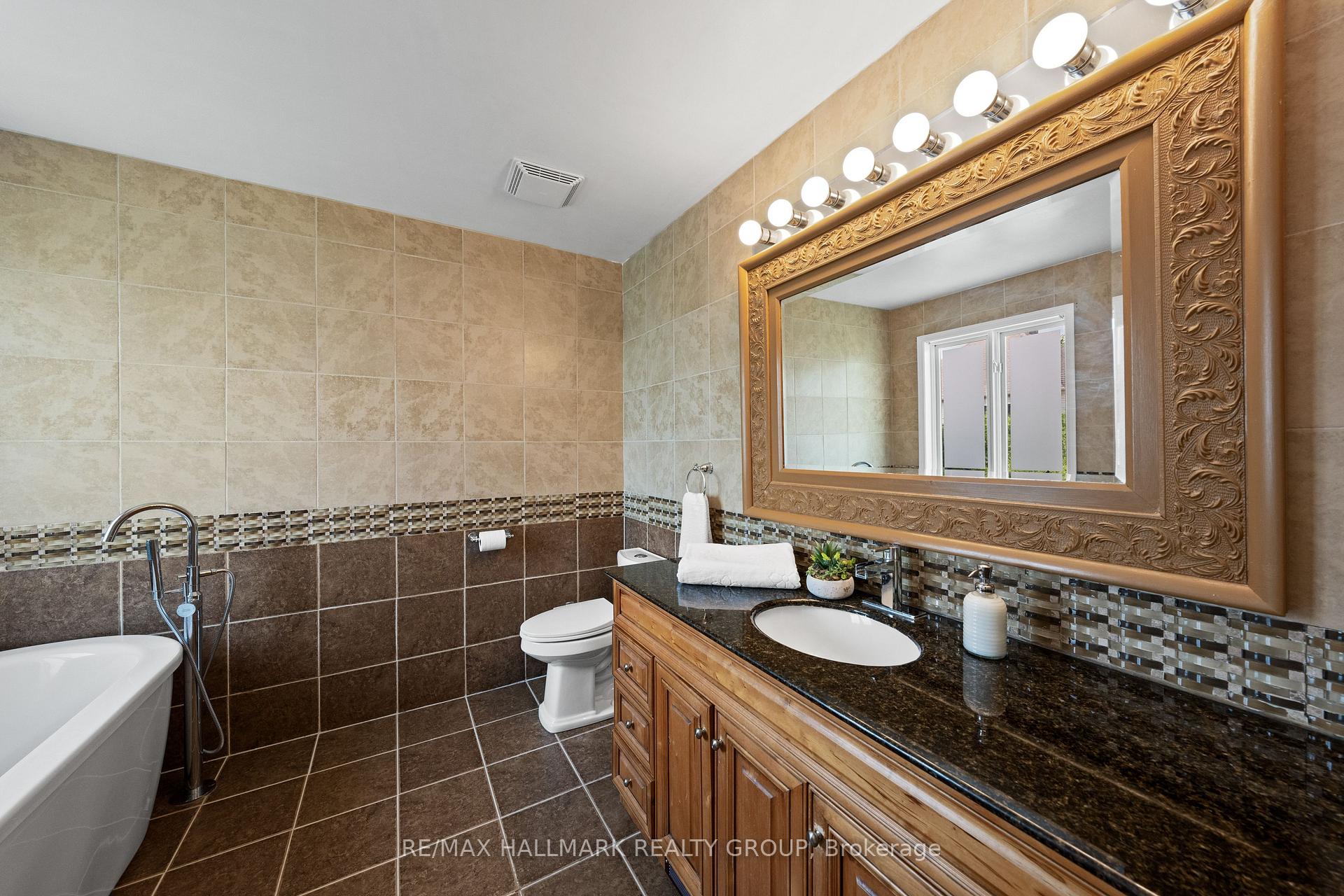 Photo 26 of 2104 Sandy Oaks Drive, Ottawa, Chapel Hill South - Orleans Village — HOMEH