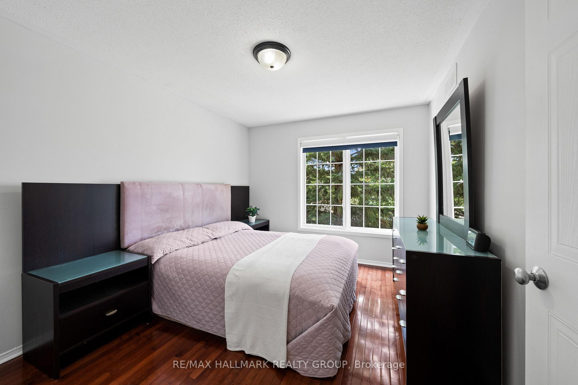 Photo 30 of 2104 Sandy Oaks Drive, Ottawa, Chapel Hill South - Orleans Village — HOMEH