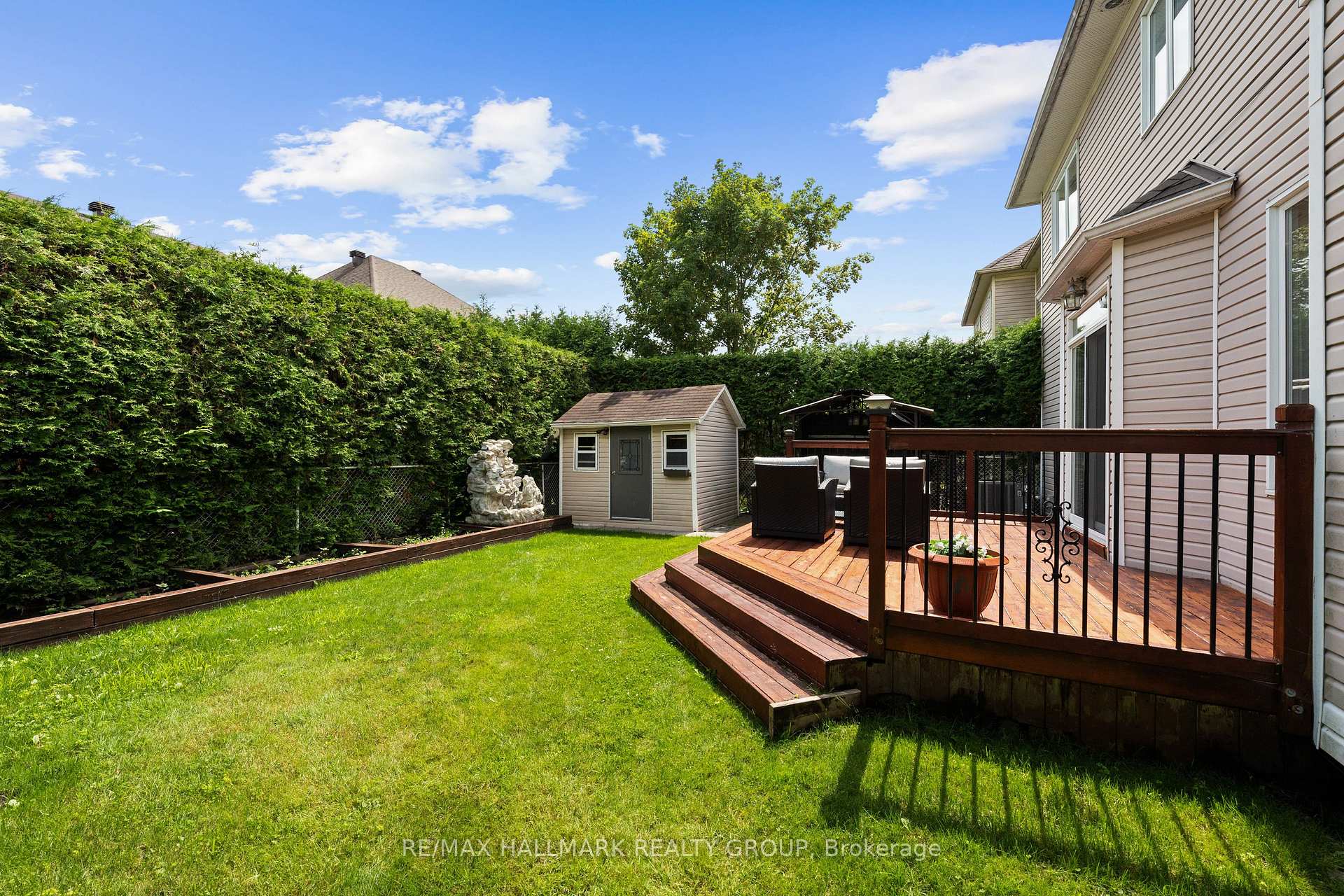 Photo 36 of 2104 Sandy Oaks Drive, Ottawa, Chapel Hill South - Orleans Village — HOMEH