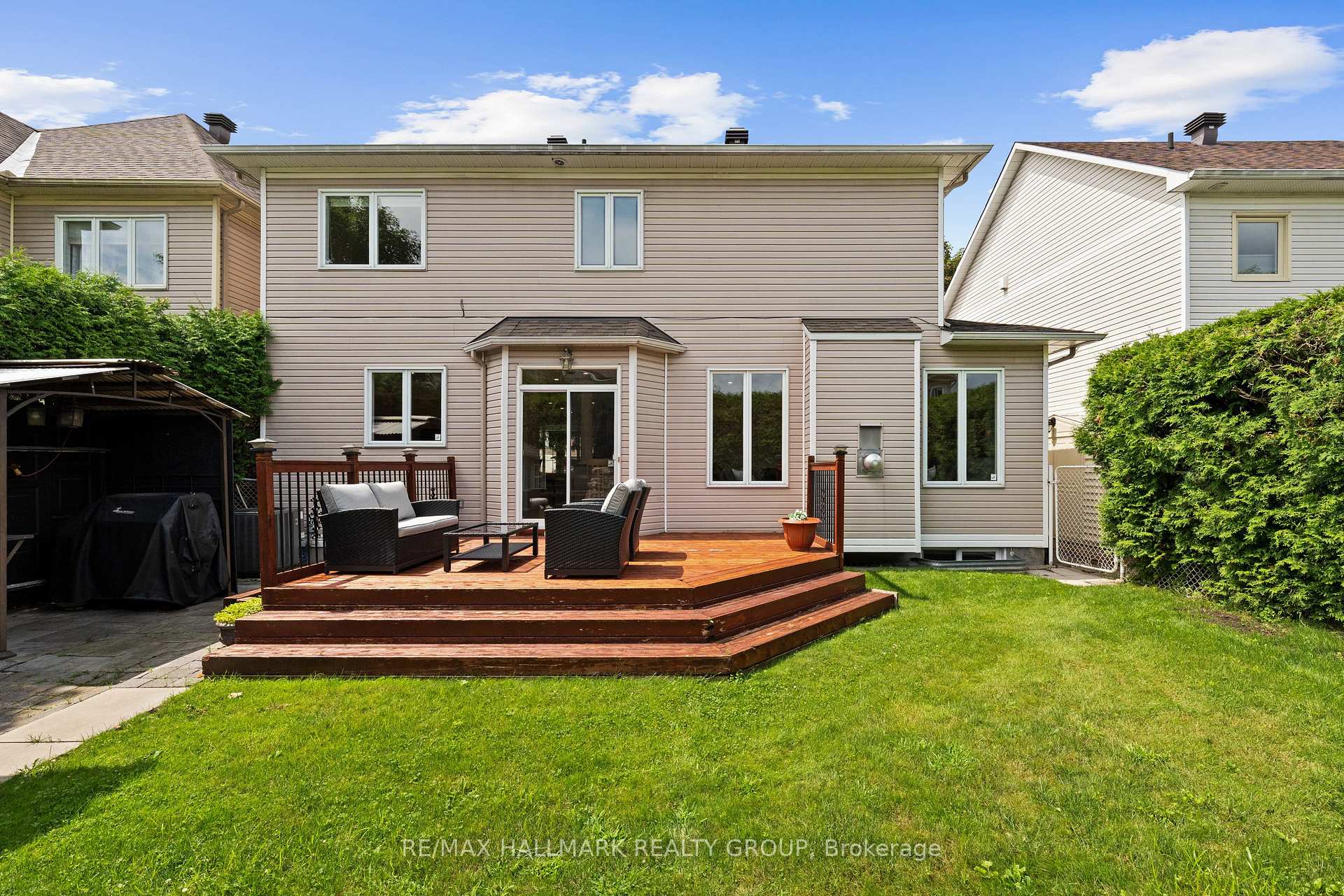 Photo 38 of 2104 Sandy Oaks Drive, Ottawa, Chapel Hill South - Orleans Village — HOMEH
