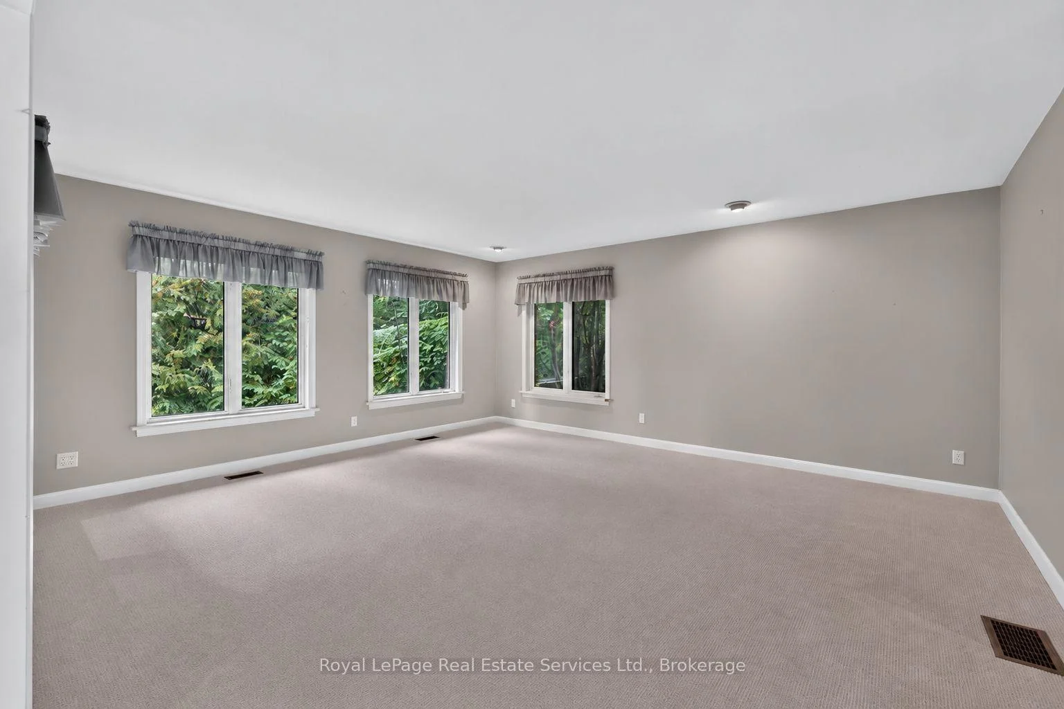 Photo 32 of 1531 Duncan Road, Oakville, Morrison — HOMEH