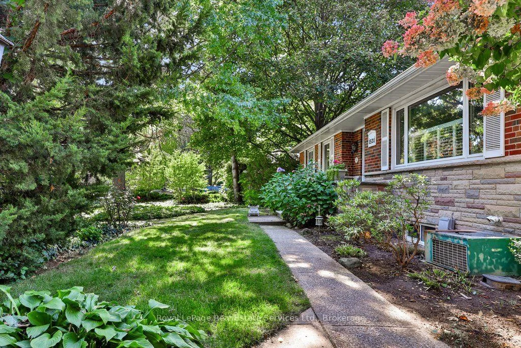 Photo 14 of 1531 Duncan Road, Oakville, Morrison — HOMEH