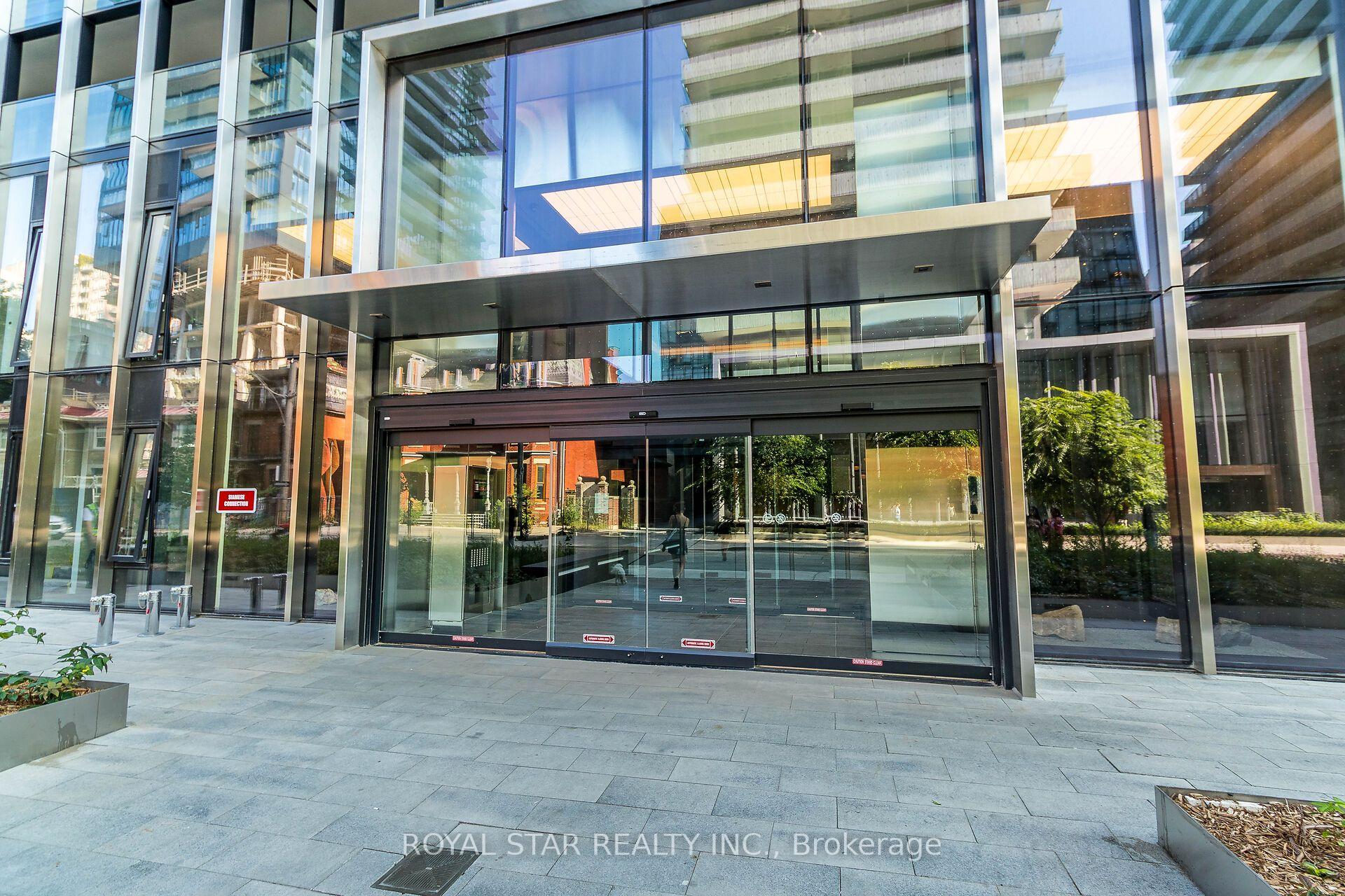 Photo 6 of Unit 1304, 55 Charles Street E, Toronto, Church-Yonge Corridor — HOMEH