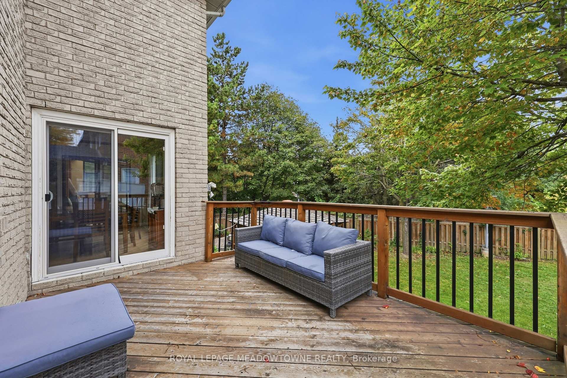 Photo 47 of 42 Dawnridge Trail, Brampton, Heart Lake West — HOMEH