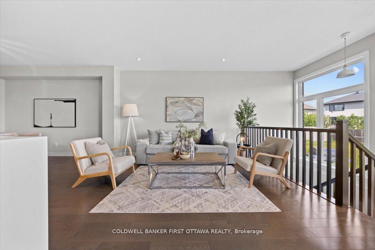 Photo 8 of 754 Brian Good Avenue, Ottawa, Riverside South/Gloucester Glen — HOMEH
