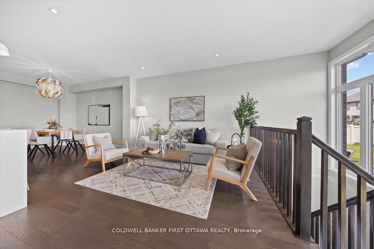 Photo 10 of 754 Brian Good Avenue, Ottawa, Riverside South/Gloucester Glen — HOMEH