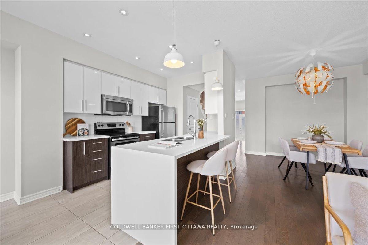 Photo 12 of 754 Brian Good Avenue, Ottawa, Riverside South/Gloucester Glen — HOMEH