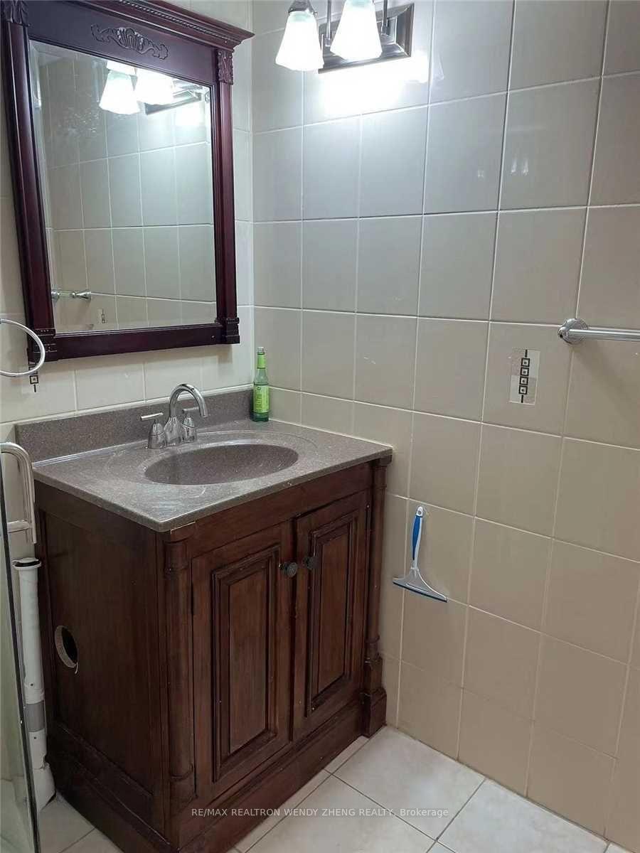 Photo 8 of Unit Bsmt, 91 William Honey Crescent, Markham, Middlefield — HOMEH