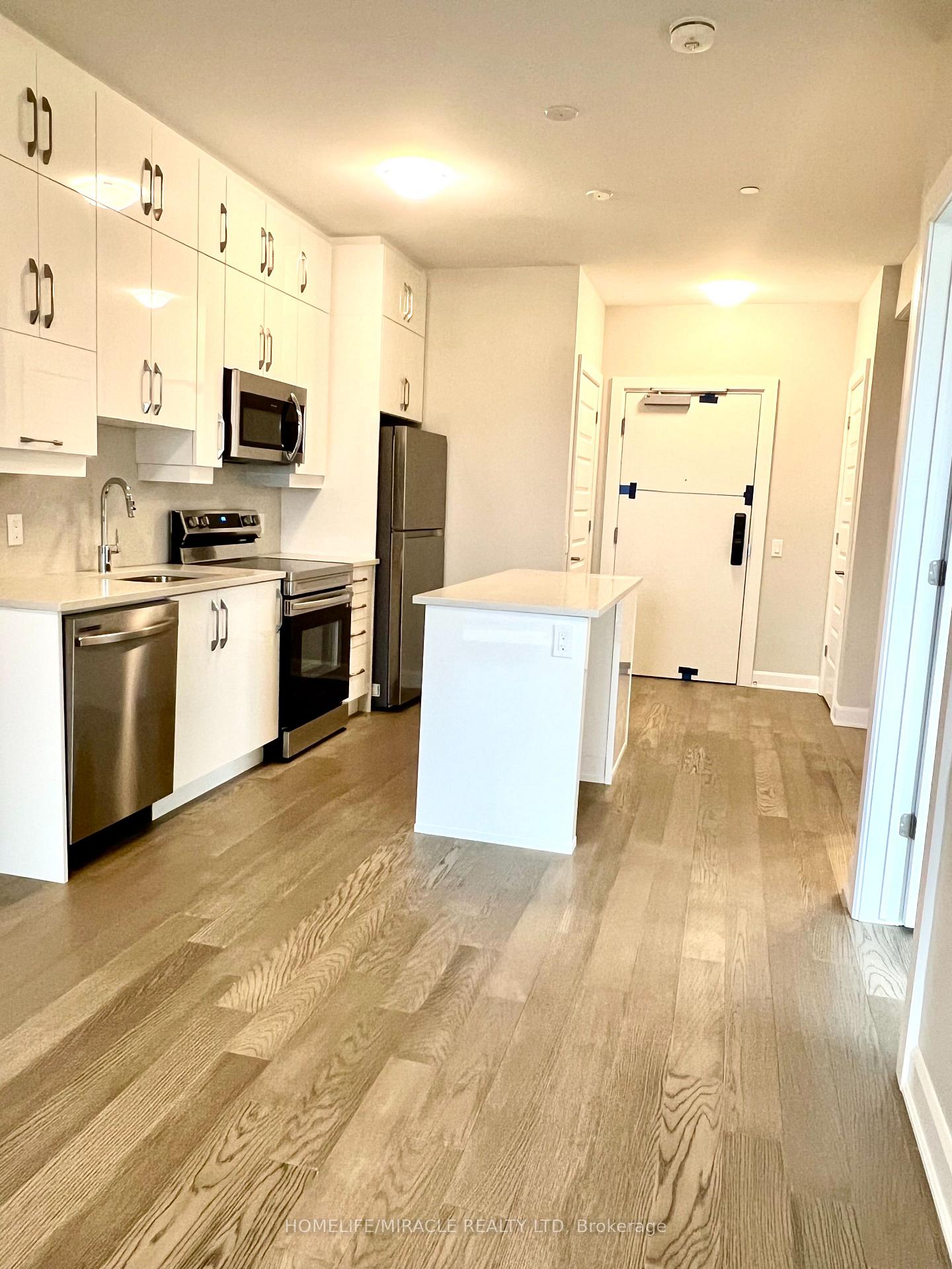 Photo 11 of Unit 402, 460 Gordon Krantz Avenue, Milton, Walker — HOMEH