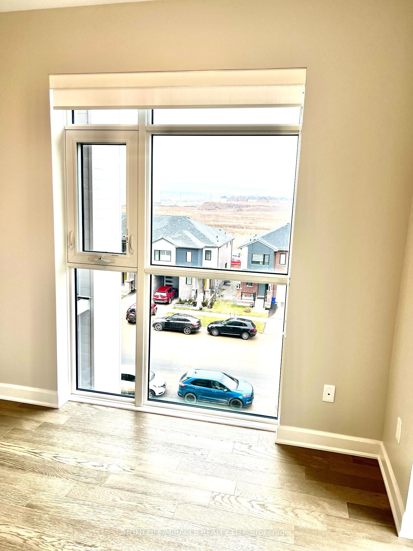 Photo 17 of Unit 402, 460 Gordon Krantz Avenue, Milton, Walker — HOMEH