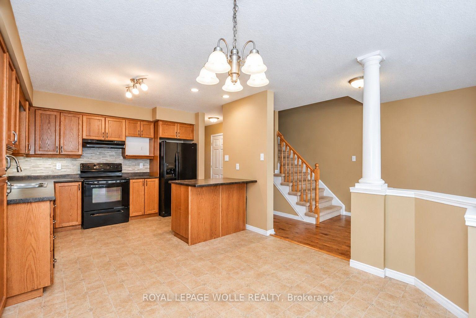 Photo 20 of 16 Frankfurt Street, Kitchener, Huron Park — HOMEH