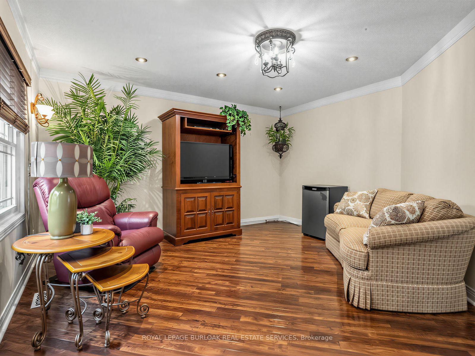 Photo 21 of 1259 Nathaniel Crescent, Burlington, Brant — HOMEH