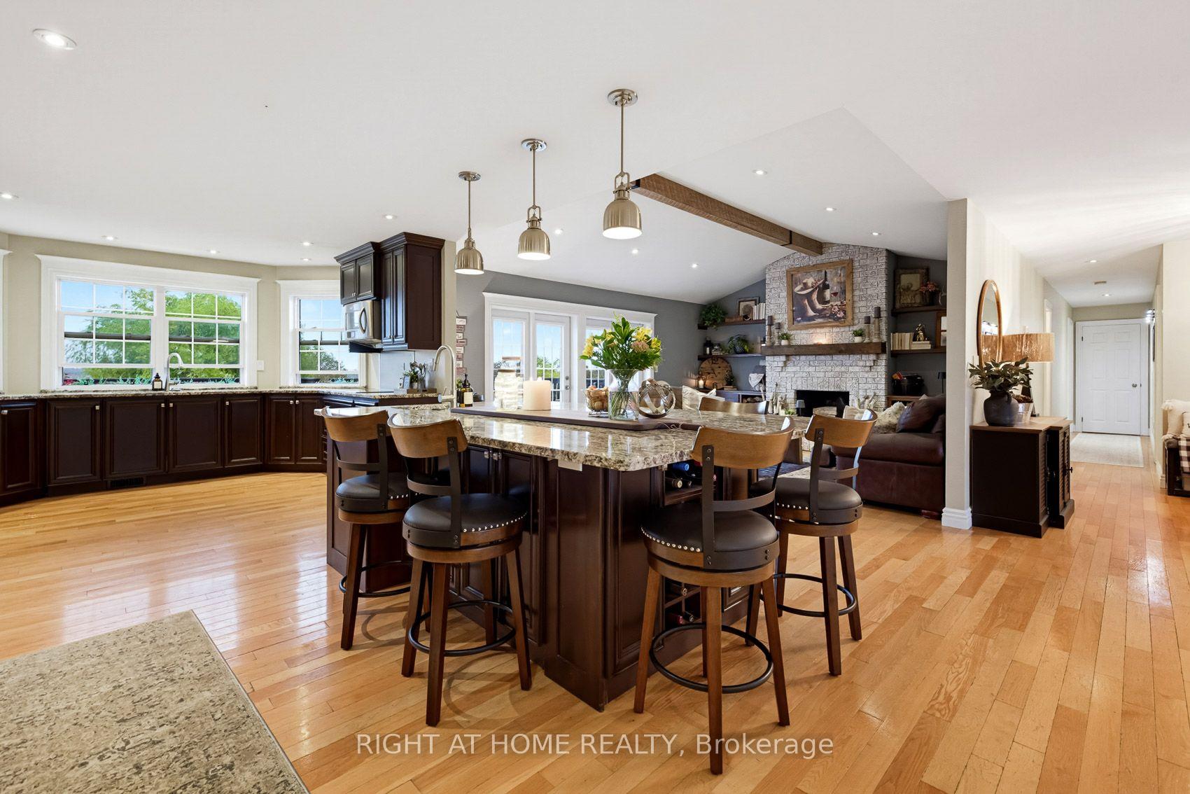 Photo 16 of 31 Uxbridge Heights Drive, Brock, Rural Brock — HOMEH