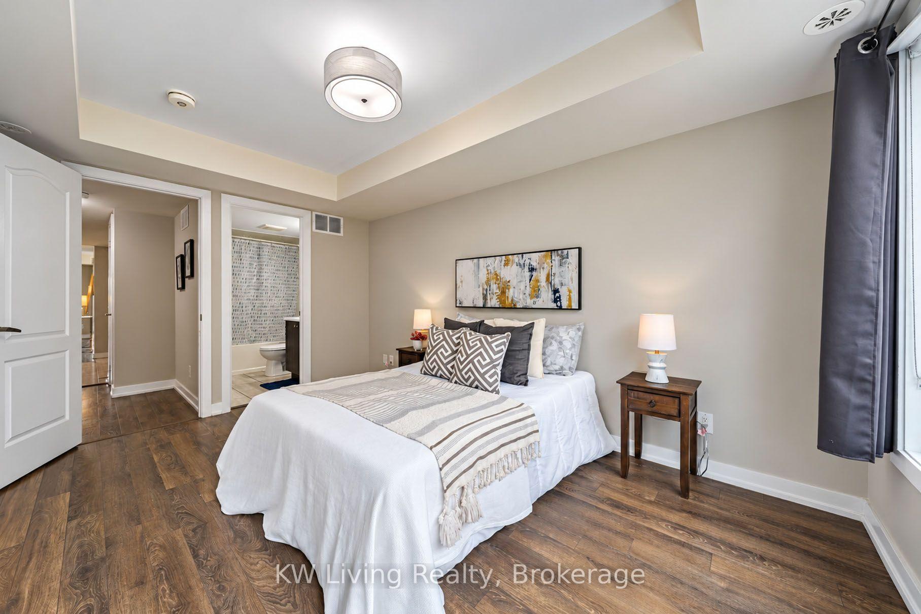 Photo 7 of Unit 318, 20 Dunsheath Way, Markham, Cornell — HOMEH