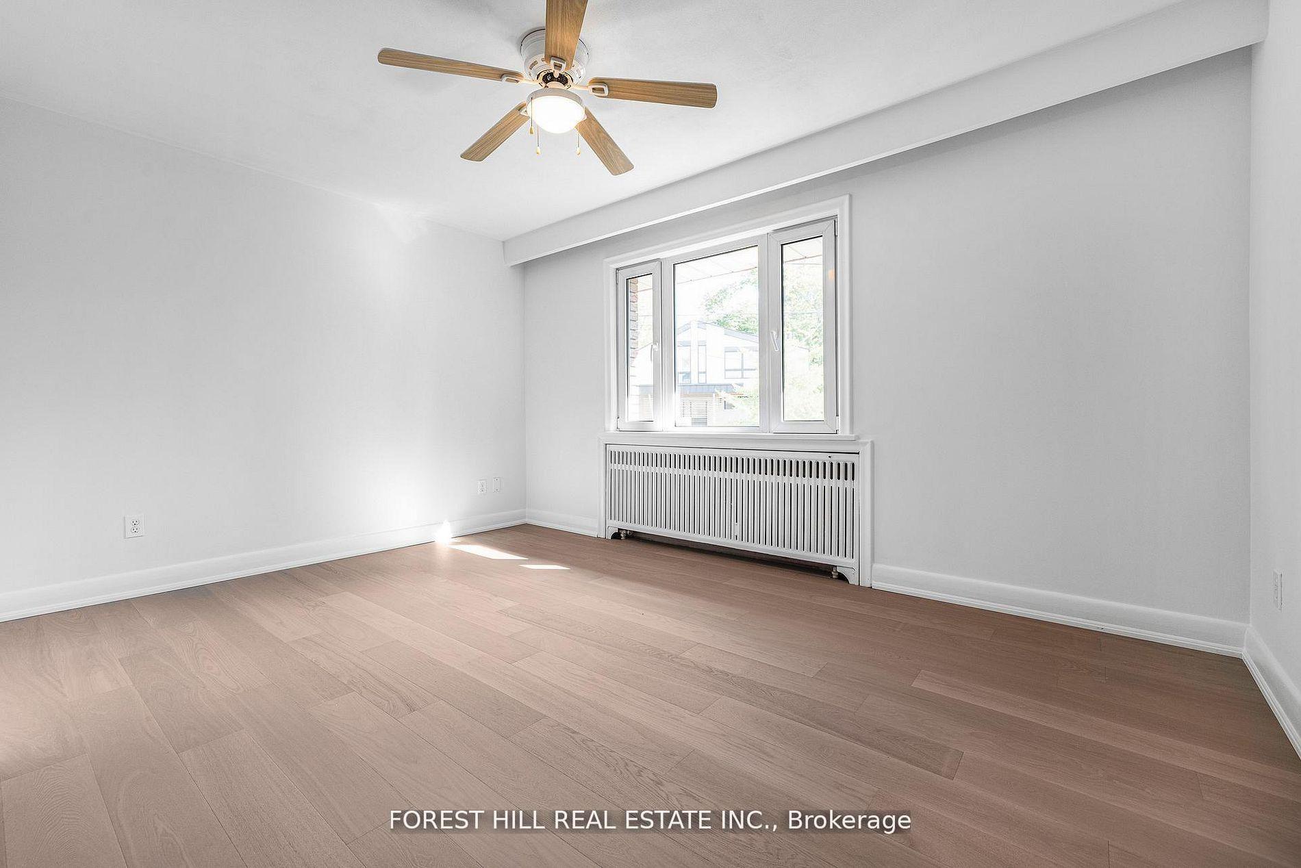 Photo 11 of 18 Irvington Crescent, North York, Willowdale East — HOMEH