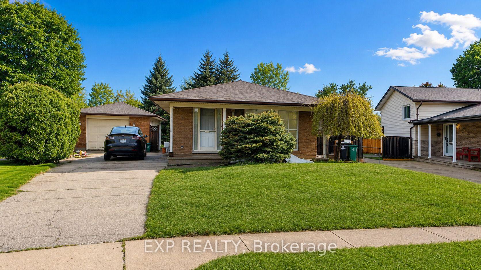 Photo 1 of 76 Appalachian Crescent, Kitchener, Alpine — HOMEH