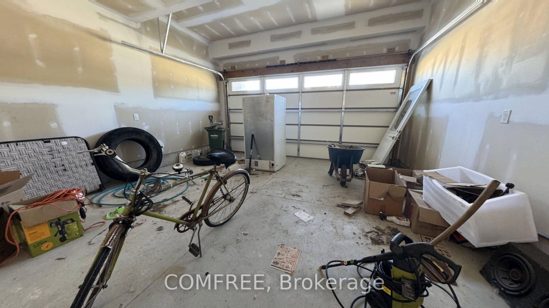 Photo 34 of 4277 John Ross Court, Windsor — HOMEH