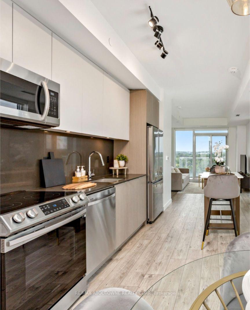 Photo 1 of Unit A0815, 125 Bronte Road, Oakville, Bronte — HOMEH