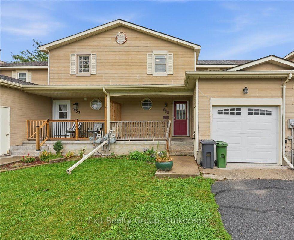 Photo of 850 Littlestone Crescent