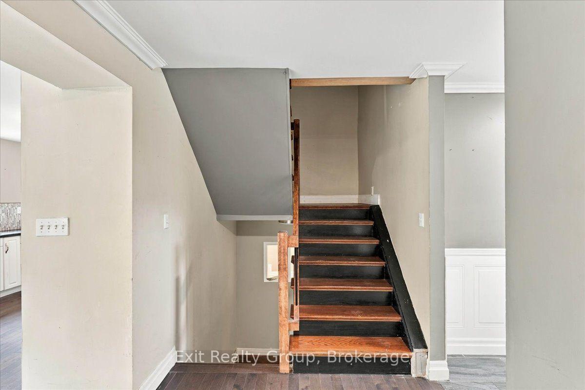 Photo 17 of 850 Littlestone Crescent, Kingston, East Gardiners Rd — HOMEH