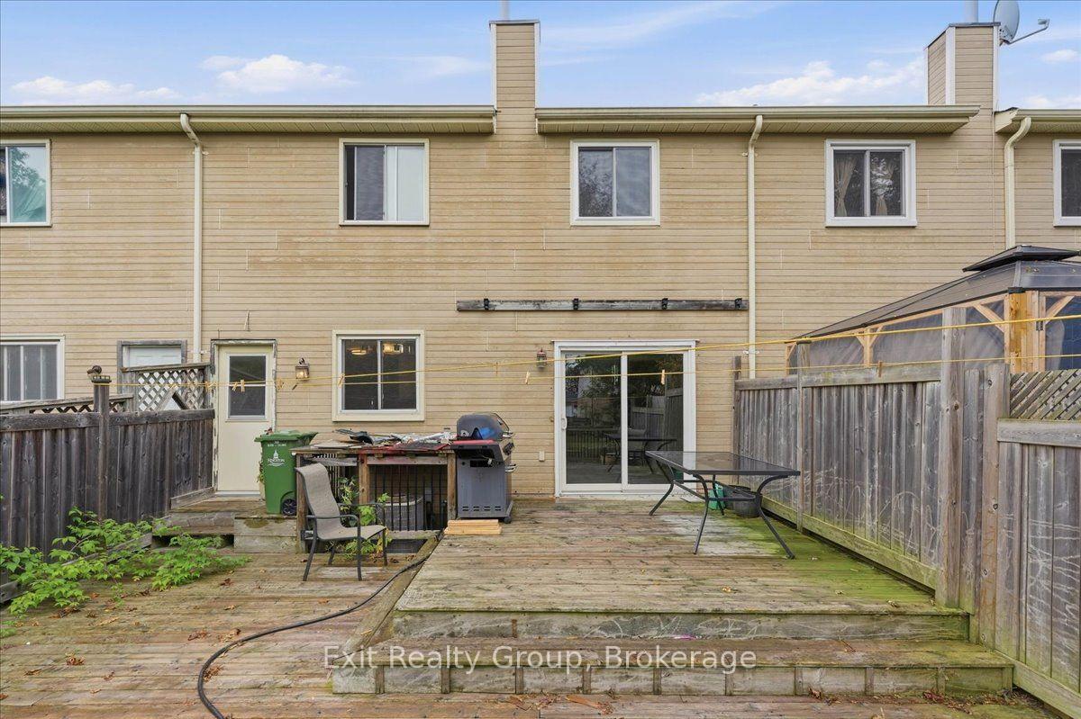 Photo 26 of 850 Littlestone Crescent, Kingston, East Gardiners Rd — HOMEH