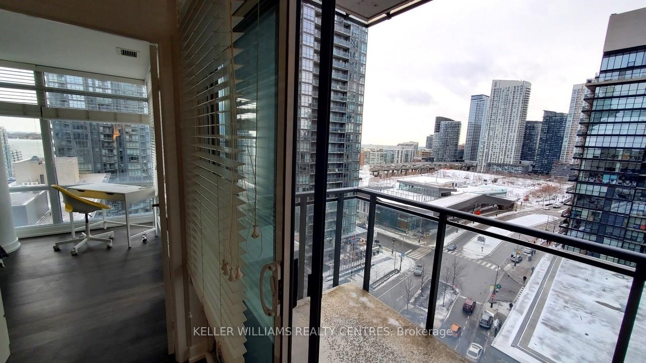 Photo 5 of Unit 1220, 4 K Spadina Avenue E, Toronto, Waterfront Communities — HOMEH