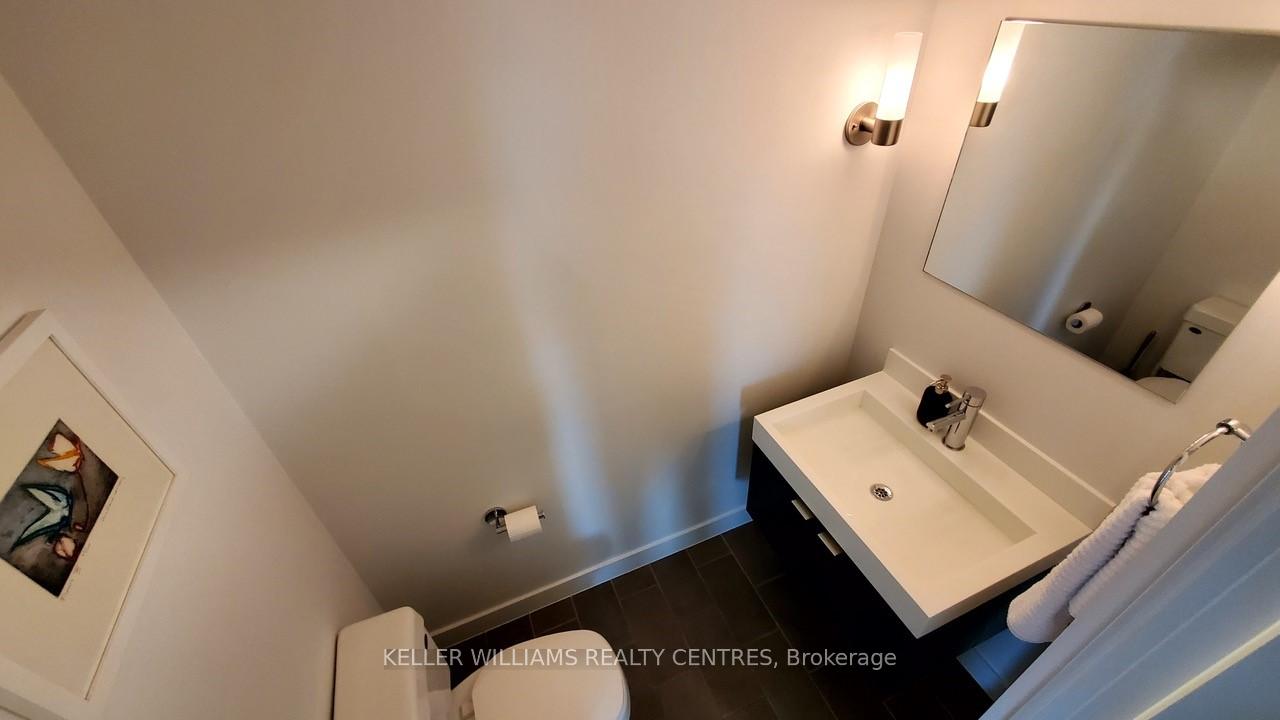 Photo 9 of Unit 1220, 4 K Spadina Avenue E, Toronto, Waterfront Communities — HOMEH