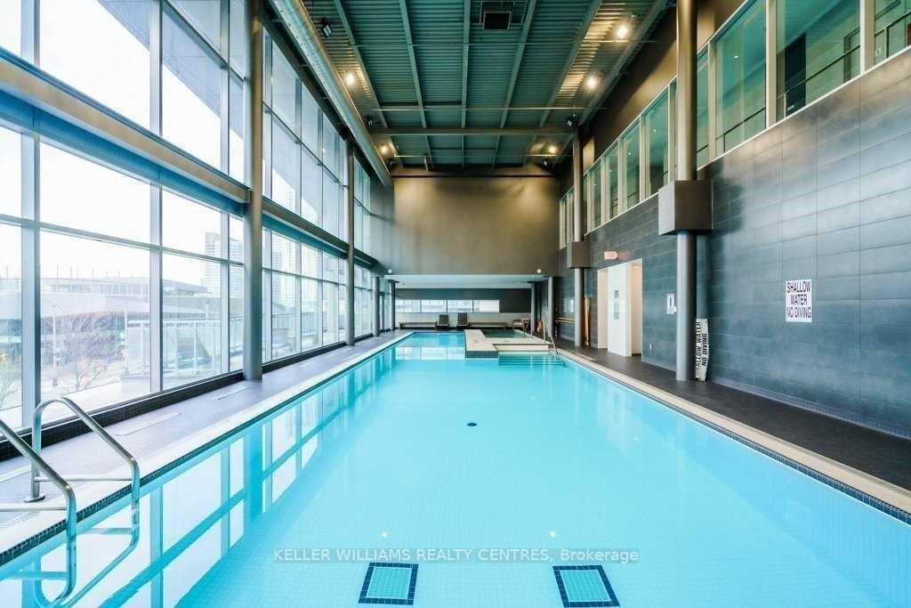 Photo 15 of Unit 1220, 4 K Spadina Avenue E, Toronto, Waterfront Communities — HOMEH