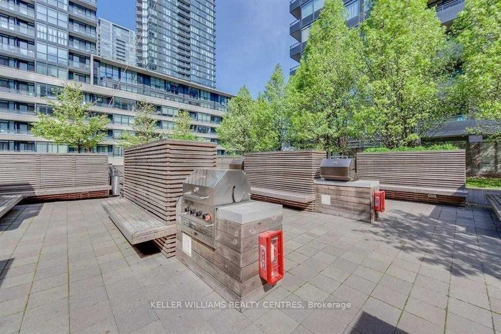 Photo 17 of Unit 1220, 4 K Spadina Avenue E, Toronto, Waterfront Communities — HOMEH