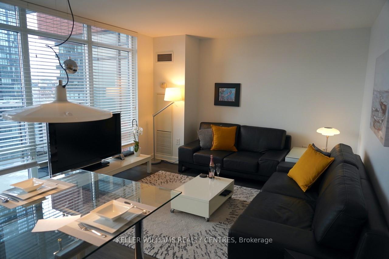 Photo 18 of Unit 1220, 4 K Spadina Avenue E, Toronto, Waterfront Communities — HOMEH