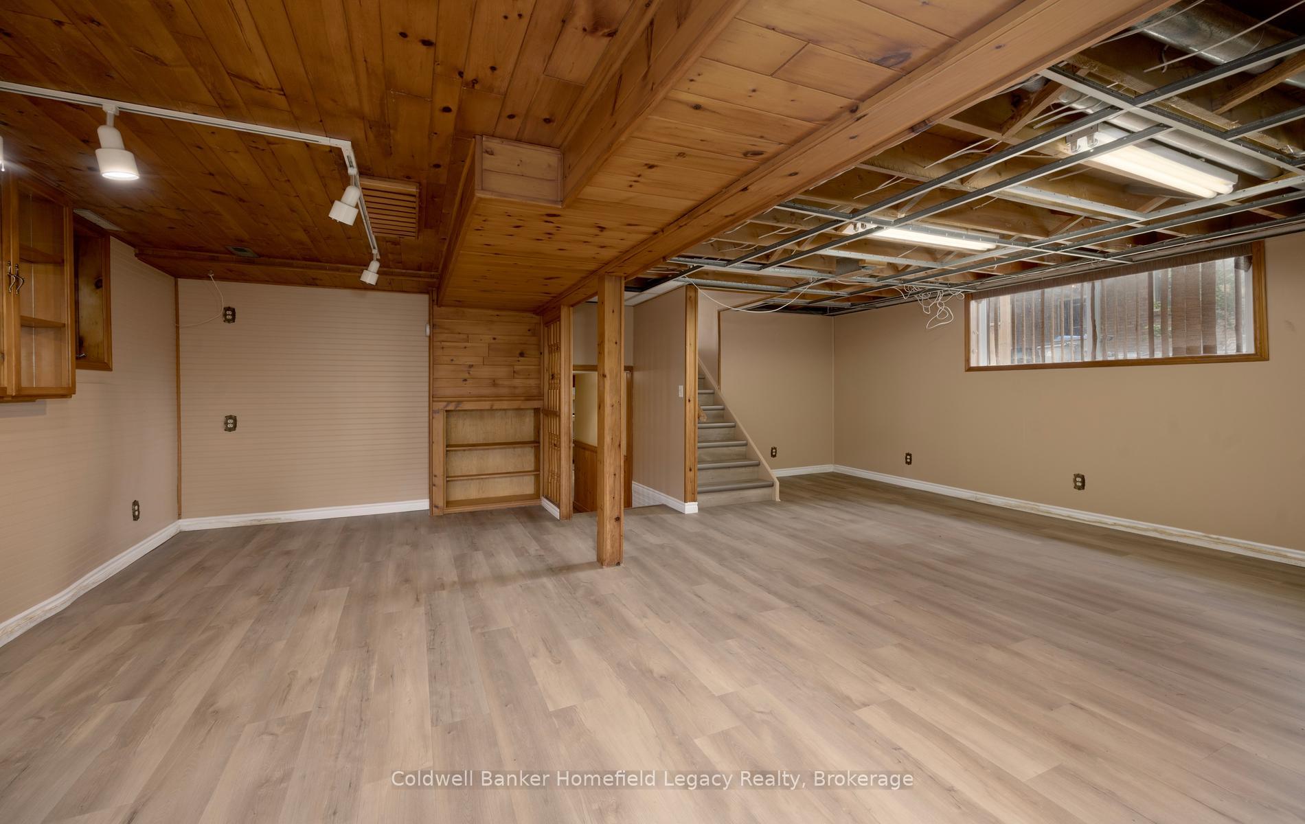 Photo 23 of 10 Dunsford Crescent, St. Marys — HOMEH