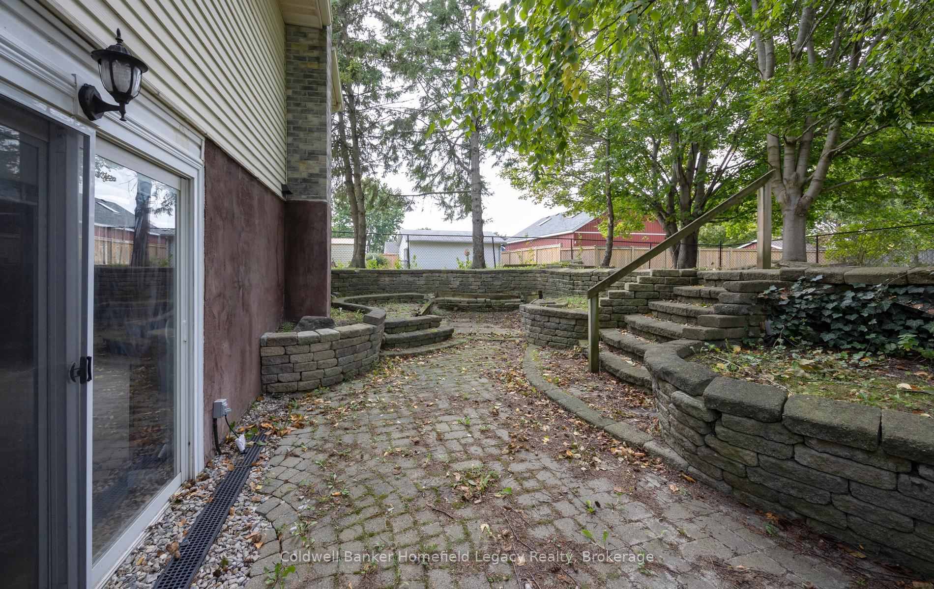 Photo 37 of 10 Dunsford Crescent, St. Marys — HOMEH