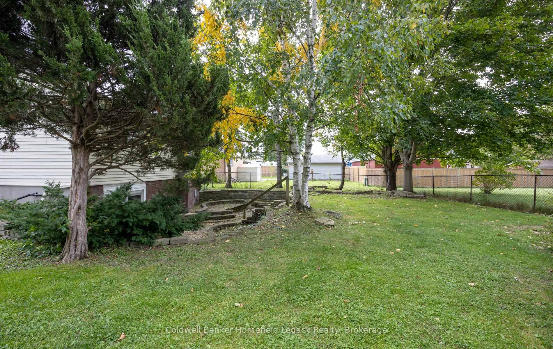 Photo 40 of 10 Dunsford Crescent, St. Marys — HOMEH