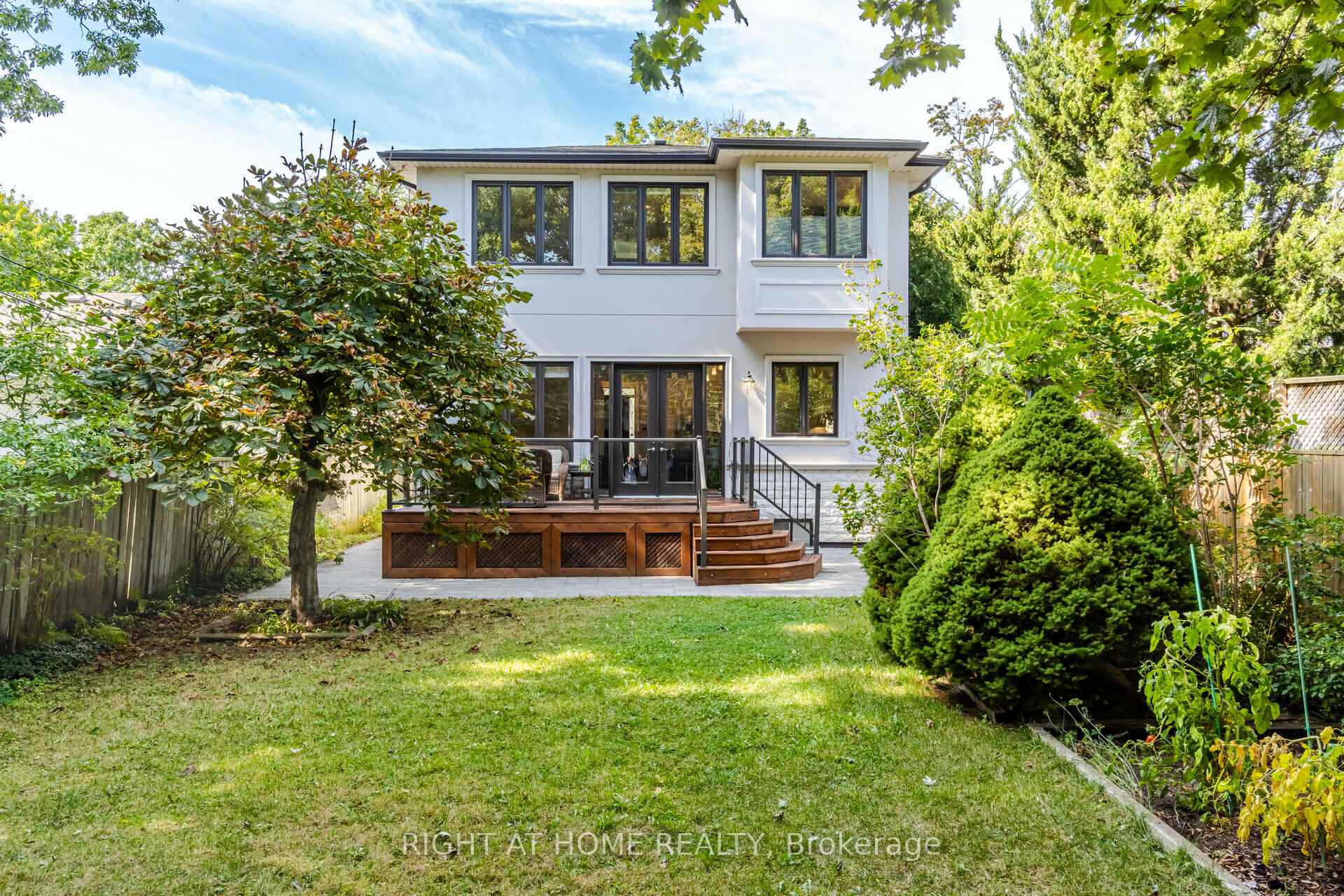 Photo 40 of 35 Burnelm Drive, Etobicoke, Islington-City Centre West — HOMEH