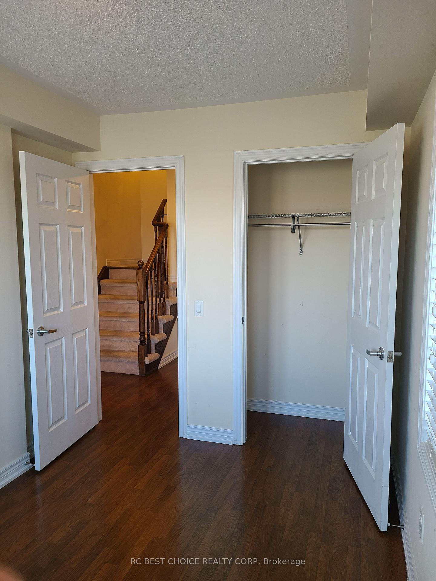 Photo 9 of 9982 McCowan Road, Markham, Berczy — HOMEH