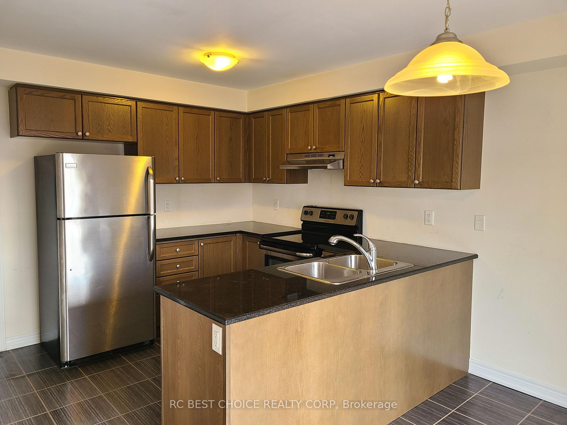 Photo 14 of 9982 McCowan Road, Markham, Berczy — HOMEH