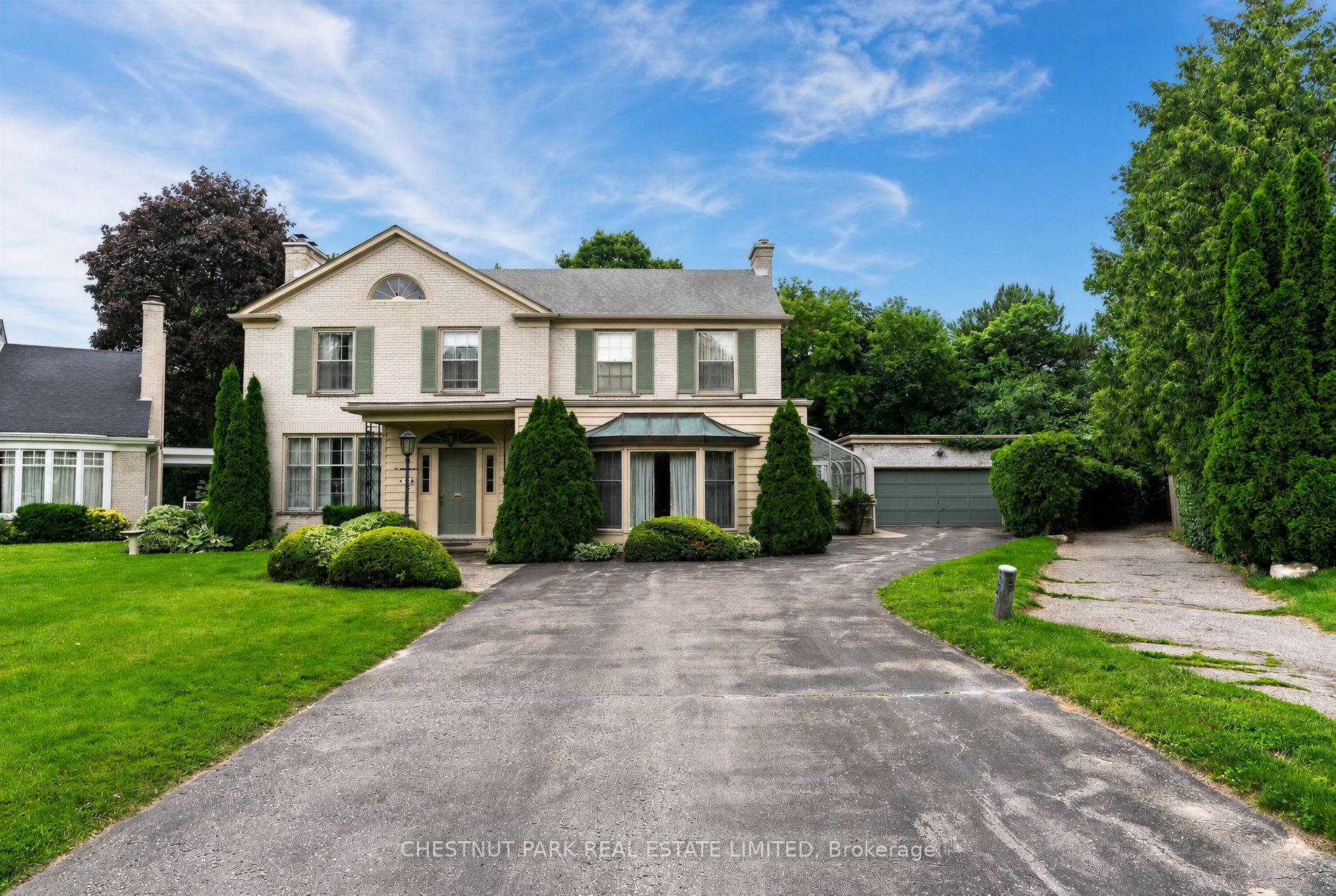 Photo 2 of 47 Stratheden Road, North York, Bridle Path-Sunnybrook-York Mills — HOMEH
