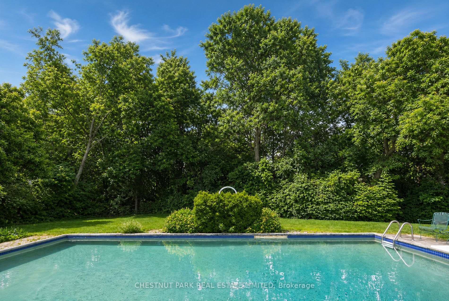 Photo 13 of 47 Stratheden Road, North York, Bridle Path-Sunnybrook-York Mills — HOMEH