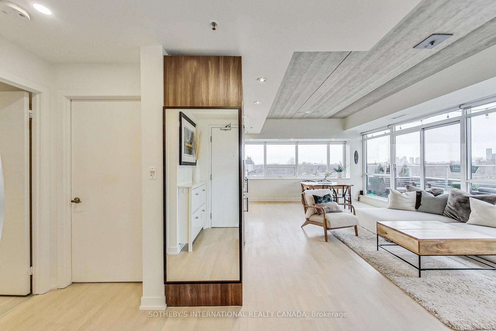 Photo 9 of Unit 602, 51 Lady Bank Road, Etobicoke, Stonegate-Queensway — HOMEH