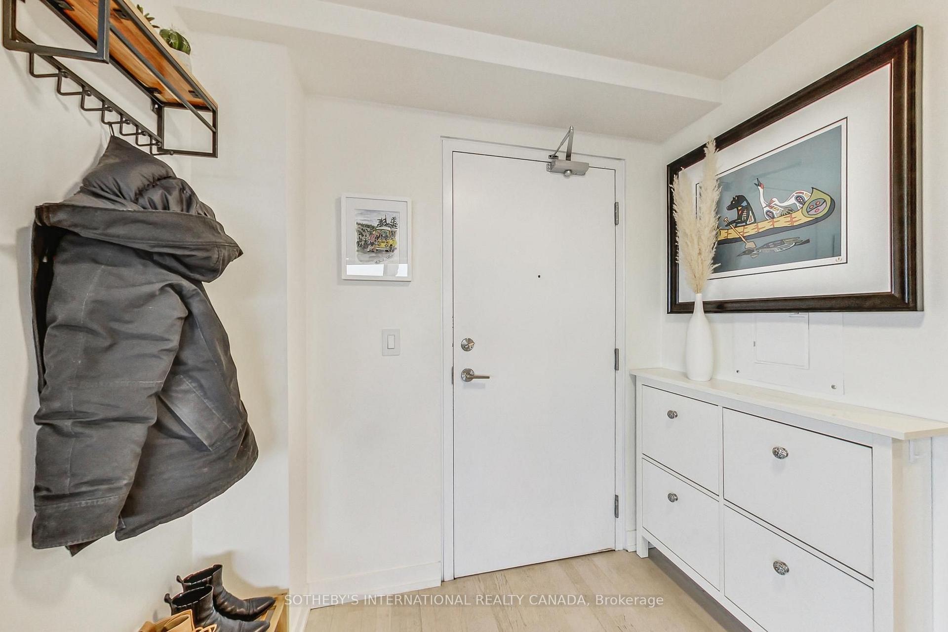Photo 10 of Unit 602, 51 Lady Bank Road, Etobicoke, Stonegate-Queensway — HOMEH