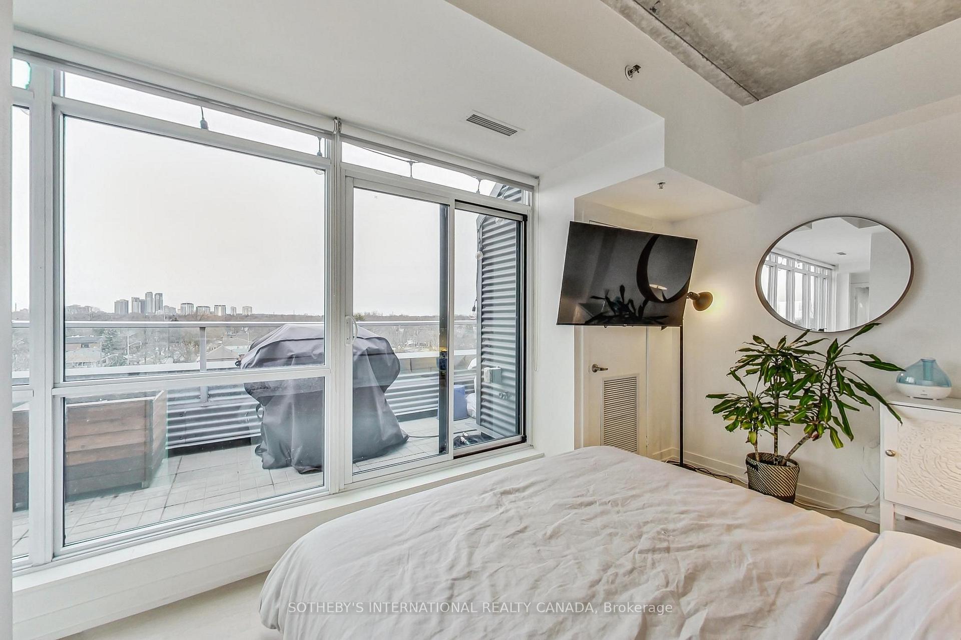 Photo 16 of Unit 602, 51 Lady Bank Road, Etobicoke, Stonegate-Queensway — HOMEH