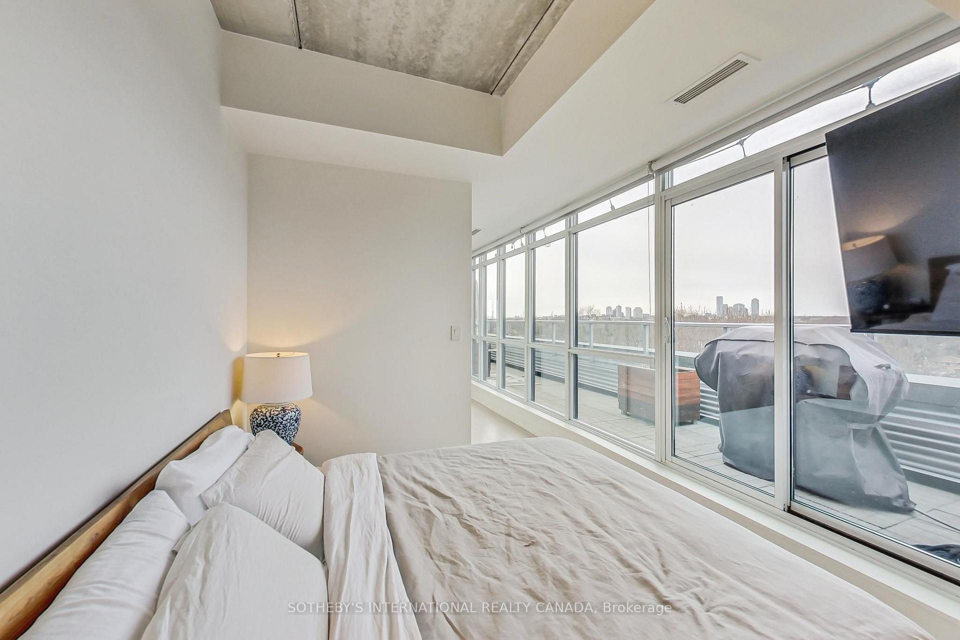 Photo 17 of Unit 602, 51 Lady Bank Road, Etobicoke, Stonegate-Queensway — HOMEH